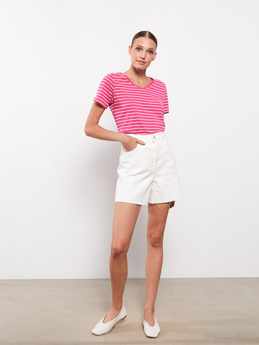 V-Neck Striped Short Sleeve Women's T-Shirt-1