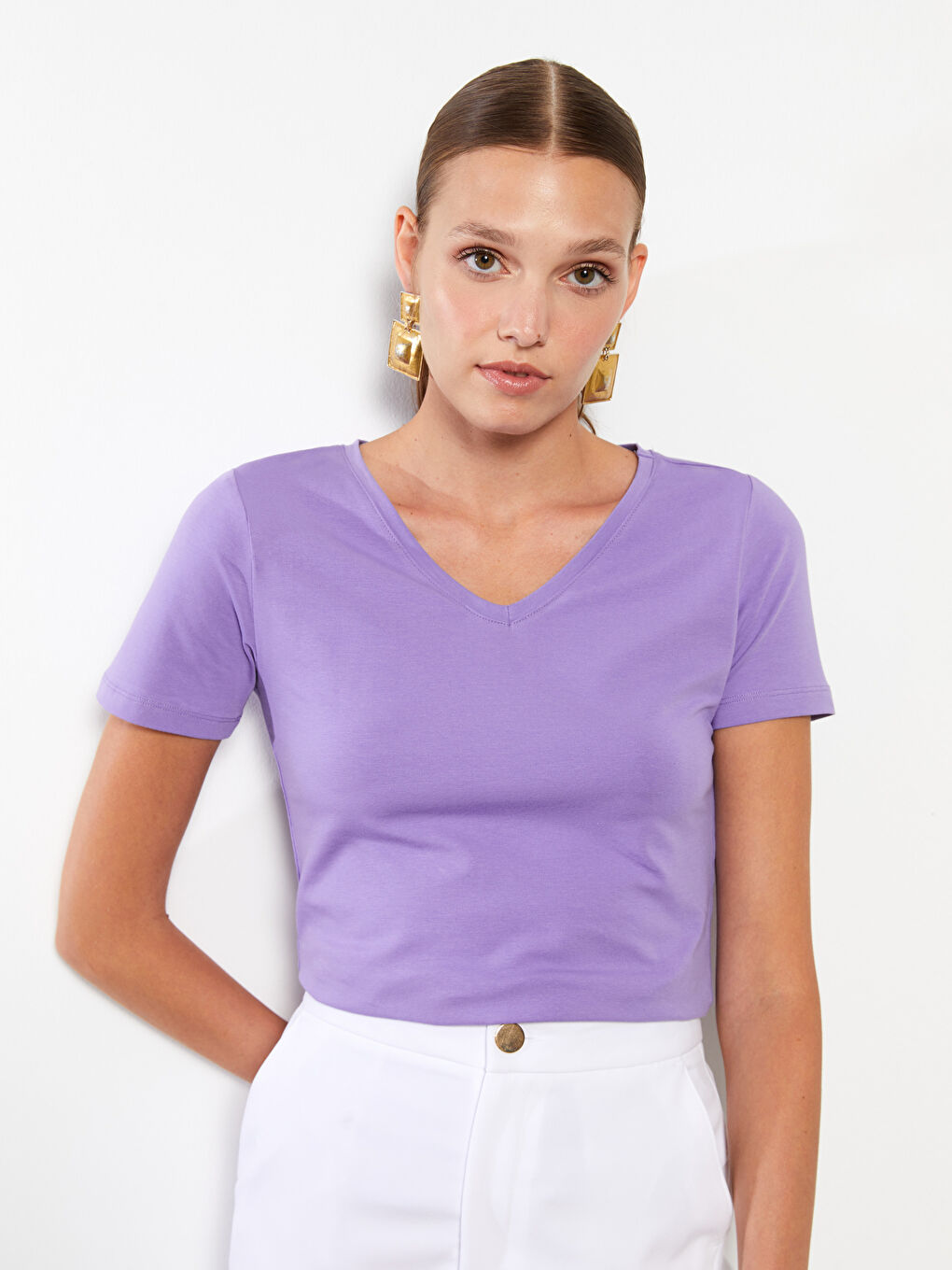 Mor V Yaka Düz Kısa Kollu Kadın Tişört-2