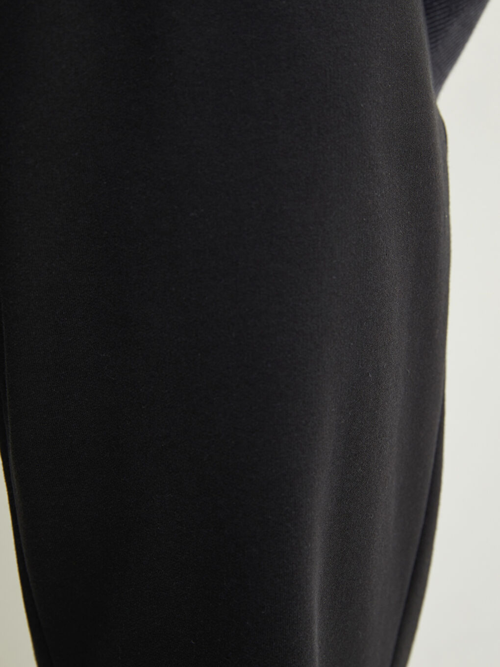 Elastic Waist Regular Pocket Detailed Women's Jogger Sweatpants-3