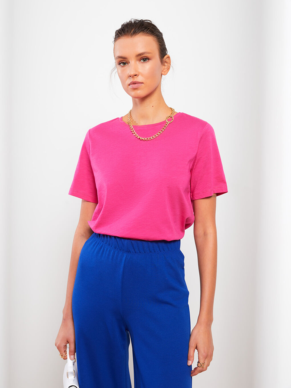 Fuşya Bisiklet Yaka Düz Kısa Kollu Pamuklu Kadın Tişört-1