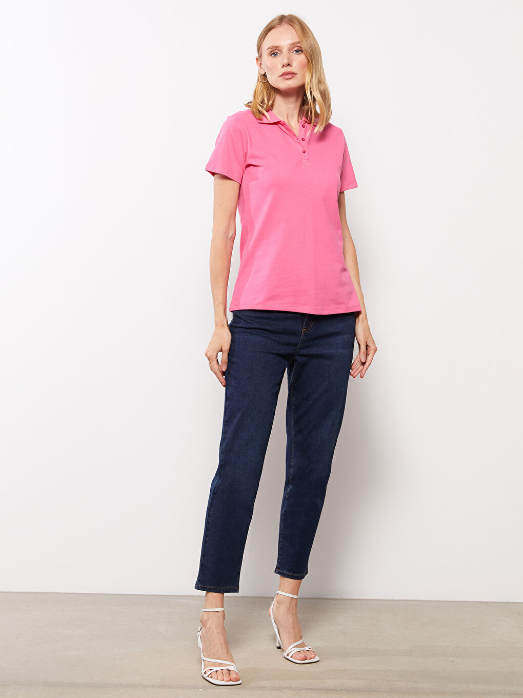 Pembe Polo Yaka Düz Kısa Kollu Pamuklu Kadın Tişört