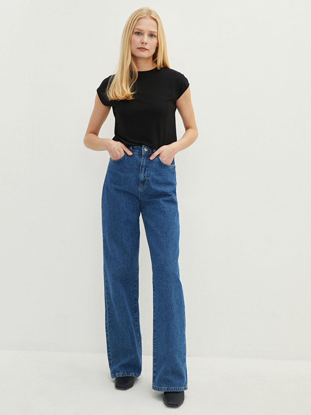 LCWAIKIKI Basic Rundhalsausschnitt Schlicht Kurzarm Tunika für Damen -S29641Z8-CVL