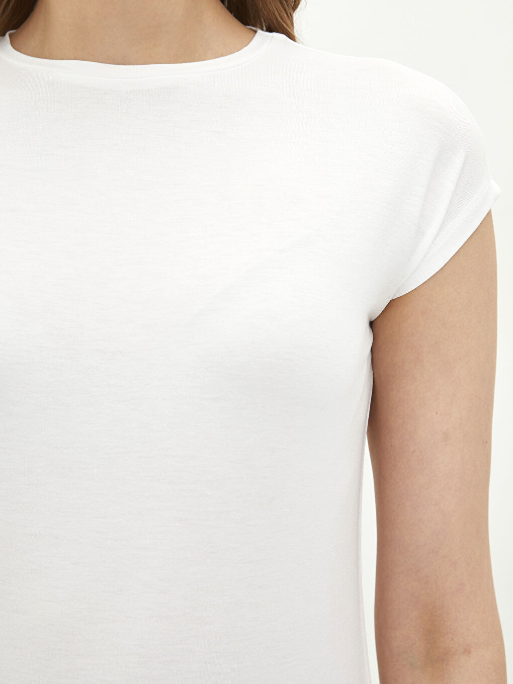 Ekru Bisiklet Yaka Düz Kısa Kollu Kadın Tunik-3