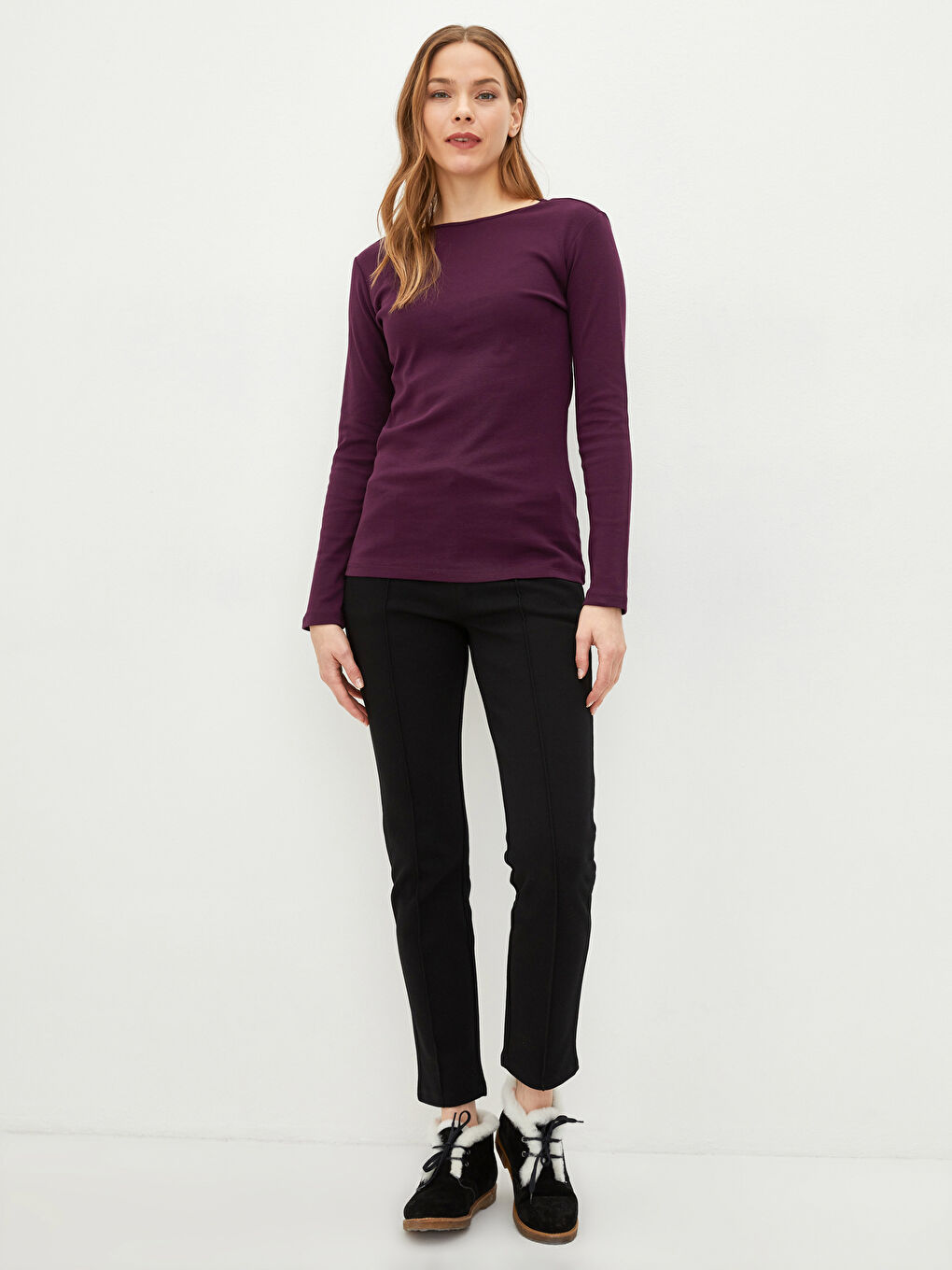 Женское боди с круглым вырезом-1