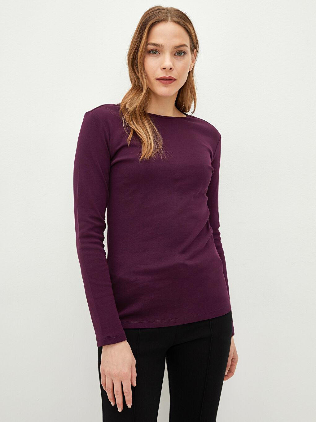 Женское боди с круглым вырезом-2