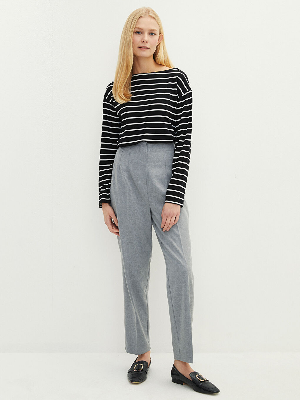 Crew Neck Striped Long Sleeve Women's T-Shirt-2