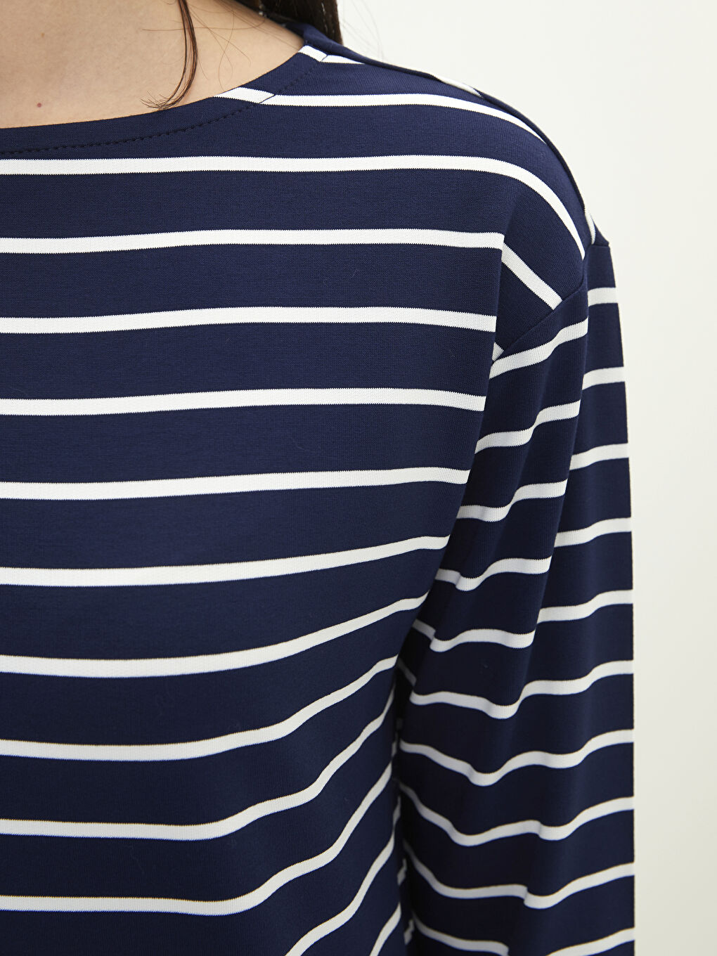 Crew Neck Striped Long Sleeve Women's T-Shirt-3