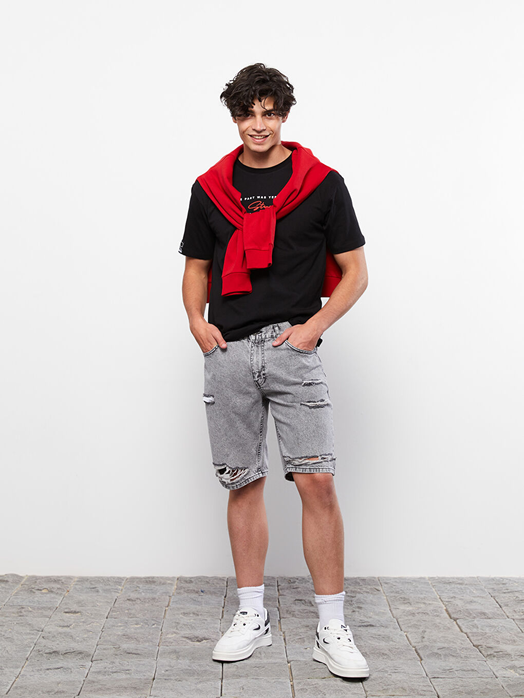 Gri Standart Kalıp Erkek Jean Şort-1