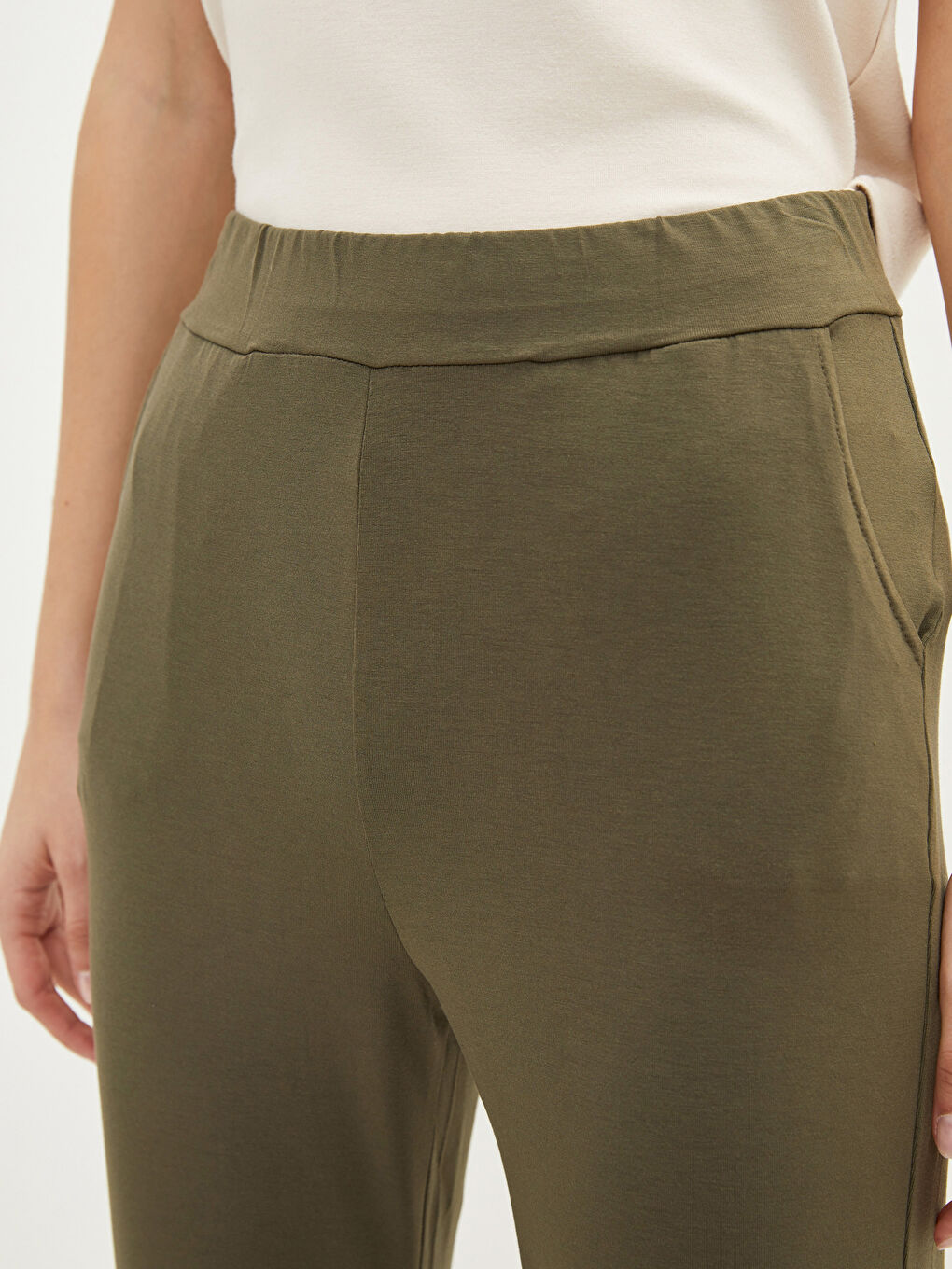 Women's Elasticated Waist Plain Sweatpants-1