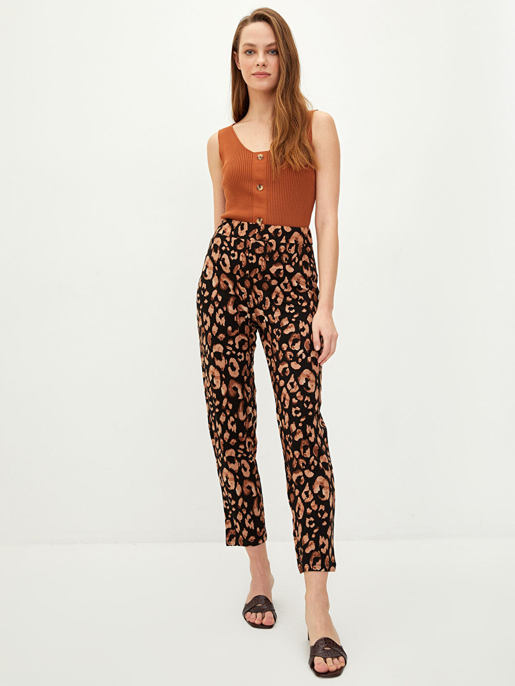 Брюки Женские С Принтом Стандартного Кроя На Эластичной Талии-1