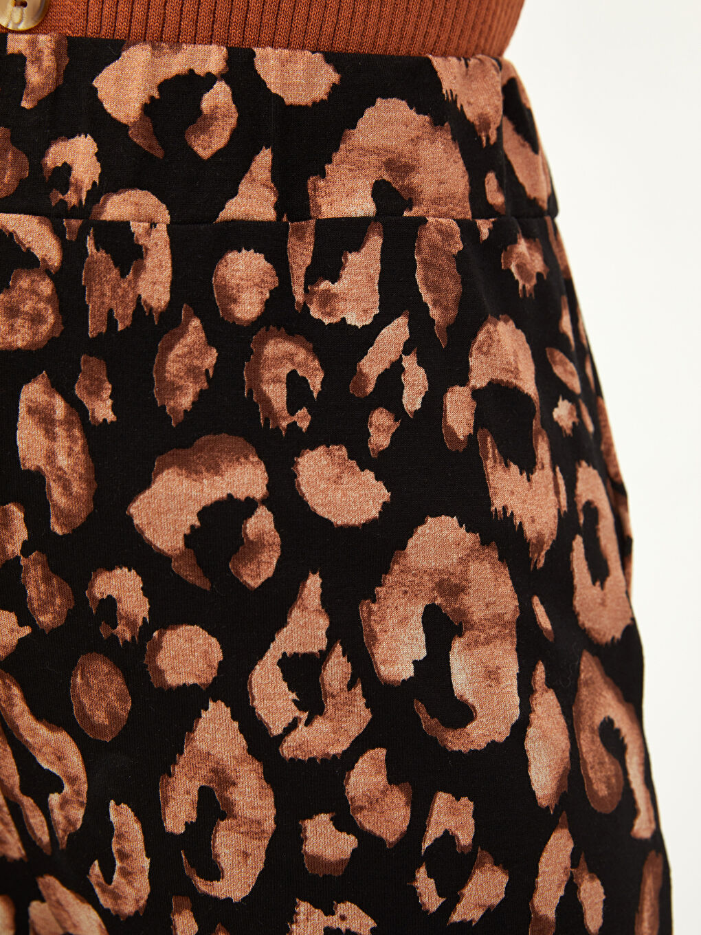 Брюки Женские С Принтом Стандартного Кроя На Эластичной Талии-3