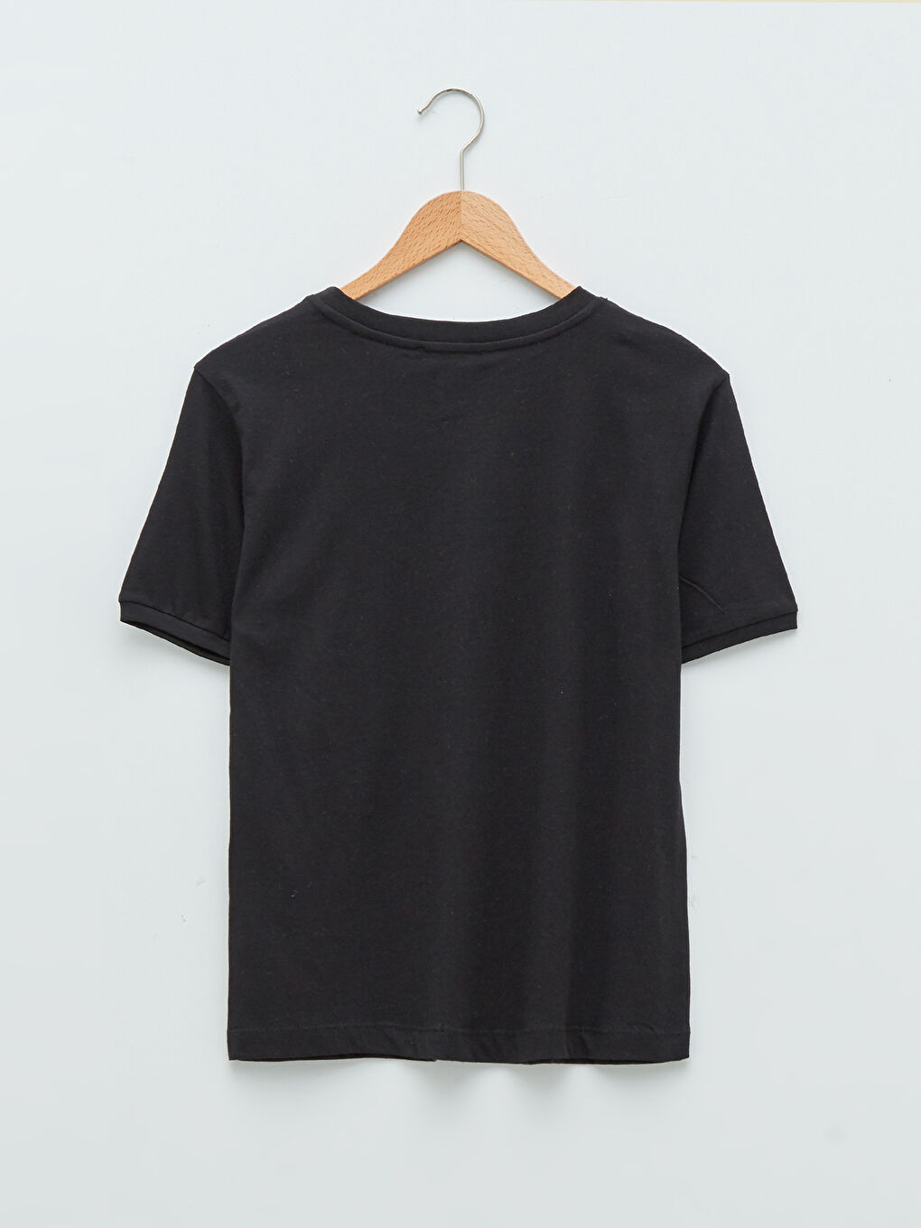 Siyah Bisiklet Yaka Düz Kısa Kollu Pamuklu Kadın Tişört-6