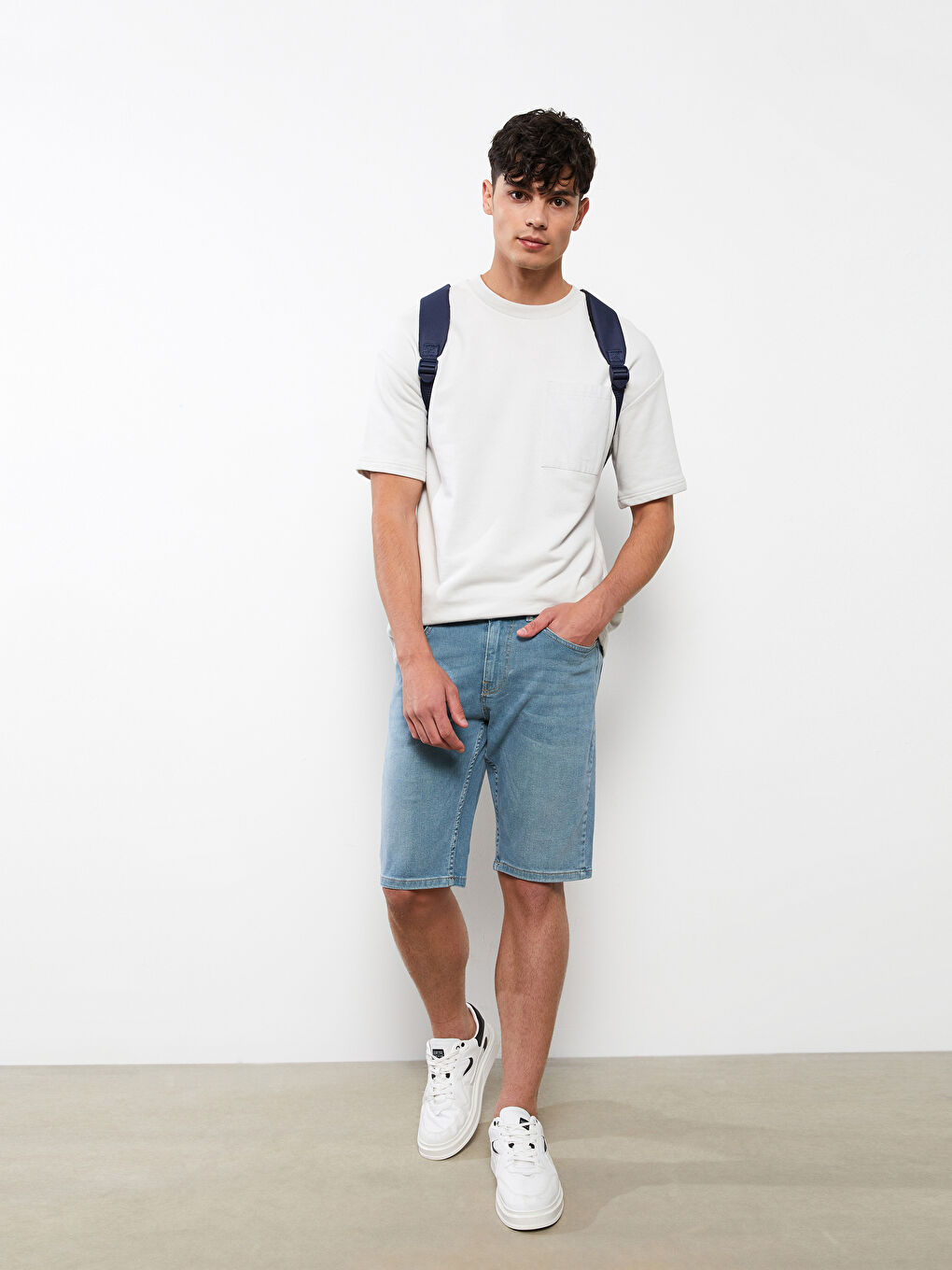 Standard Fit Men's Jean Shorts -S29713Z8-311