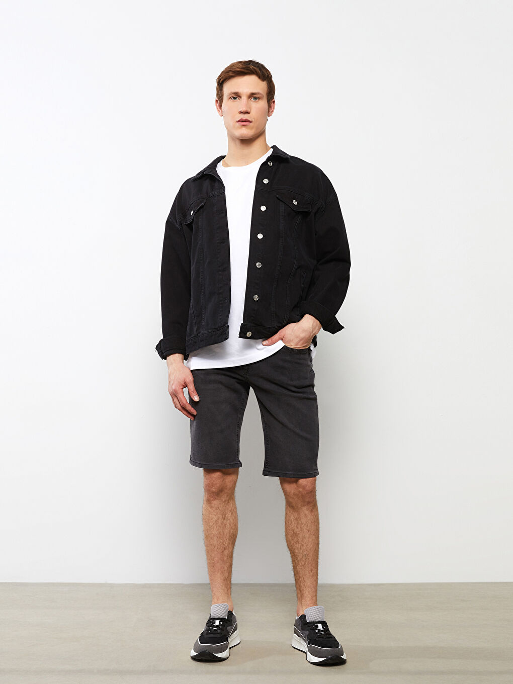 LC Waikiki Standard Fit Men's Denim Shorts -S29716Z8-GRD