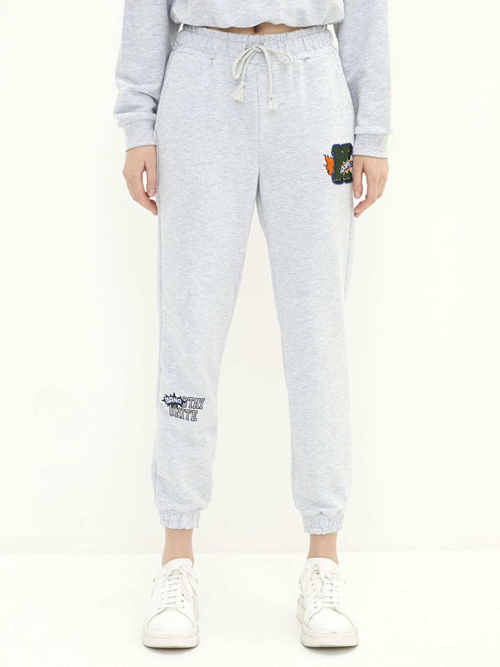Elastic Waist Printed Pocket Detailed Women's Jogger Sweatpants-2