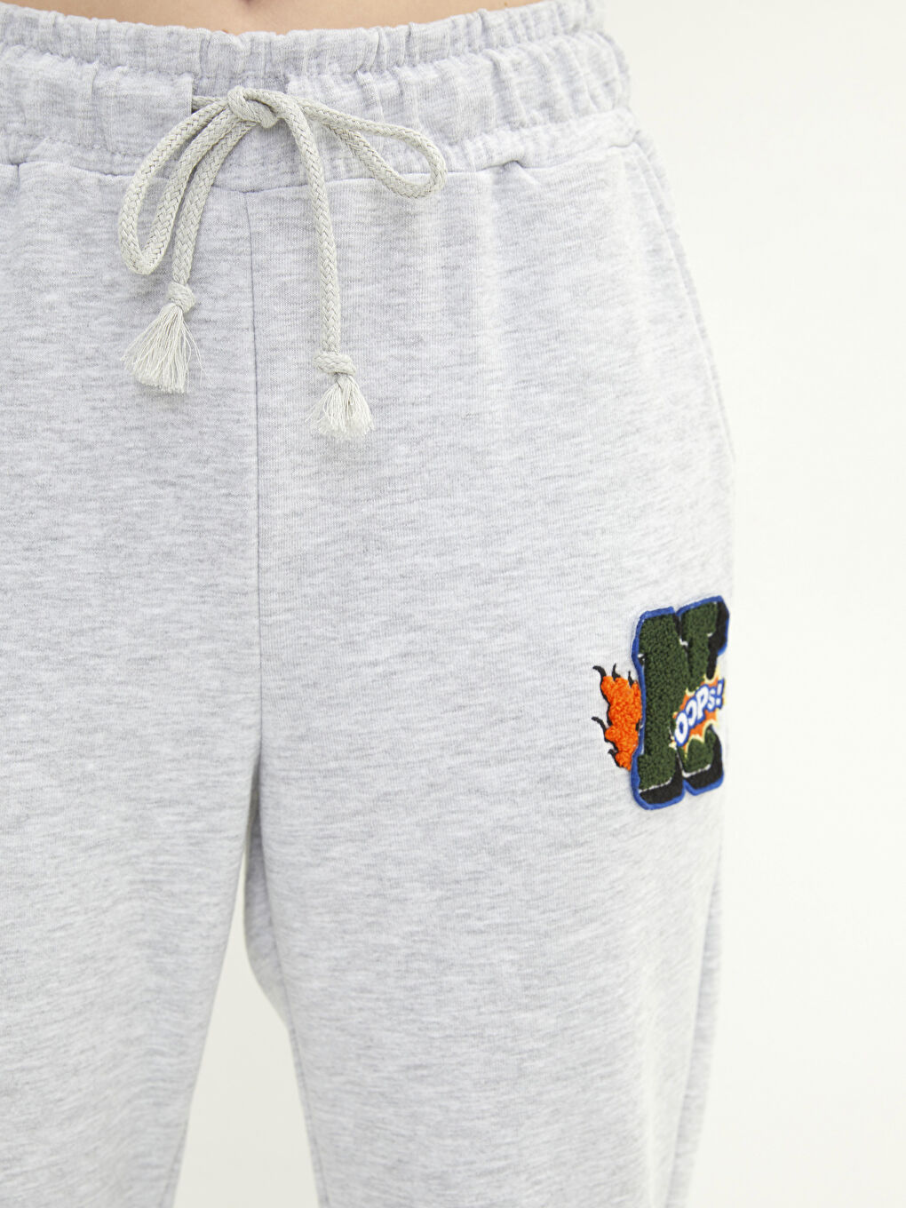 Elastic Waist Printed Pocket Detailed Women's Jogger Sweatpants-3