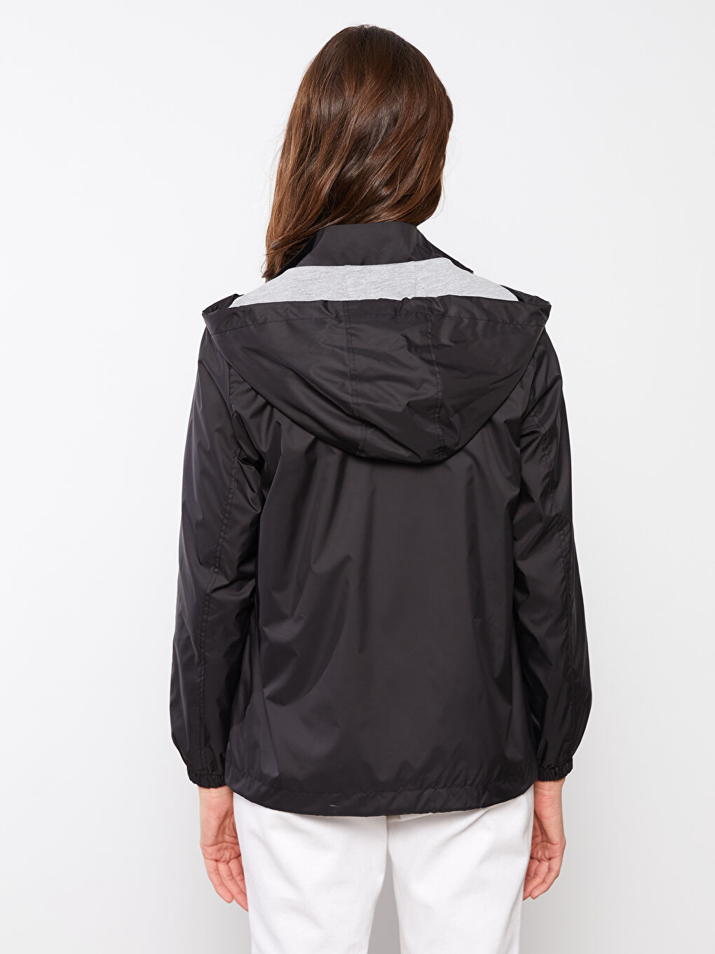 Siyah Kadın Kapüşonlu Düz Yağmurluk-6