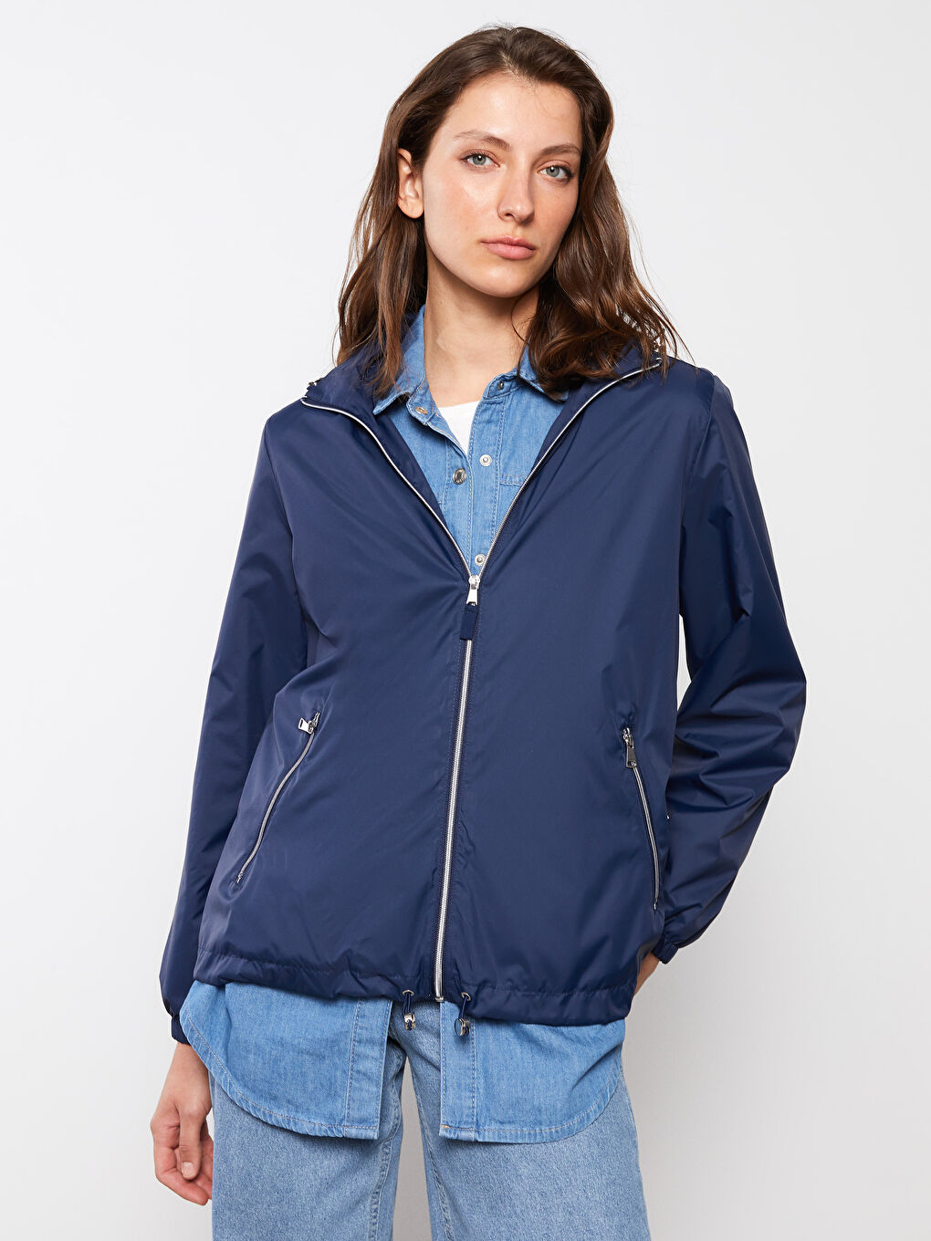 Lacivert Kadın Kapüşonlu Düz Yağmurluk-1