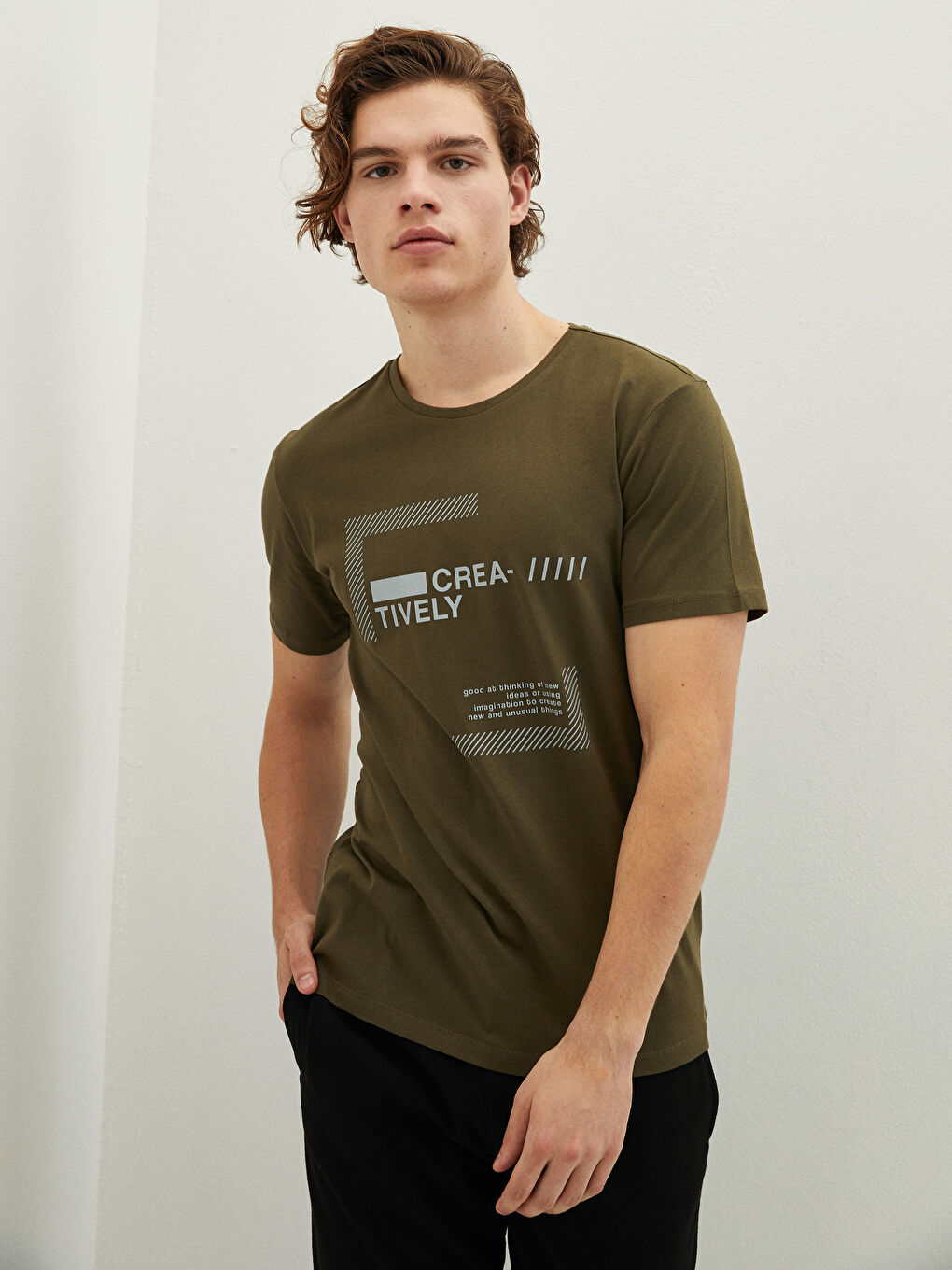 Haki Bisiklet Yaka Kısa Kollu Baskılı Penye Erkek Tişört