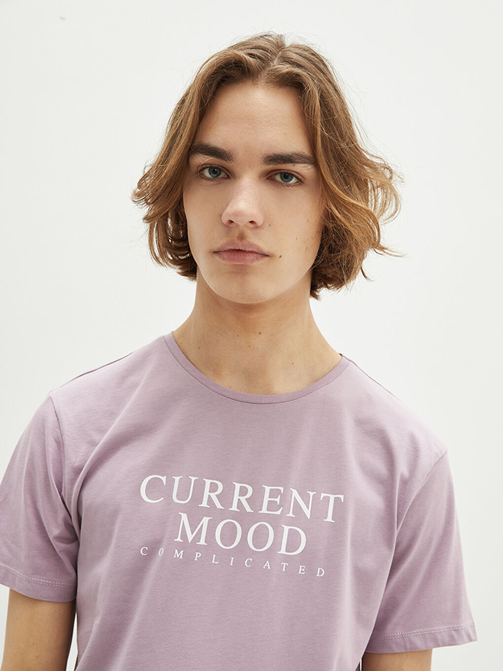 Mor Bisiklet Yaka Kısa Kollu Baskılı Penye Erkek Tişört-1