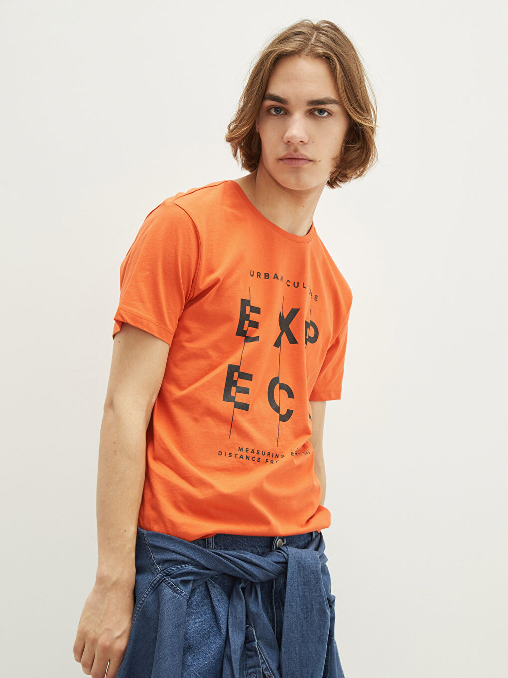 Turuncu Bisiklet Yaka Kısa Kollu Baskılı Penye Erkek Tişört-1