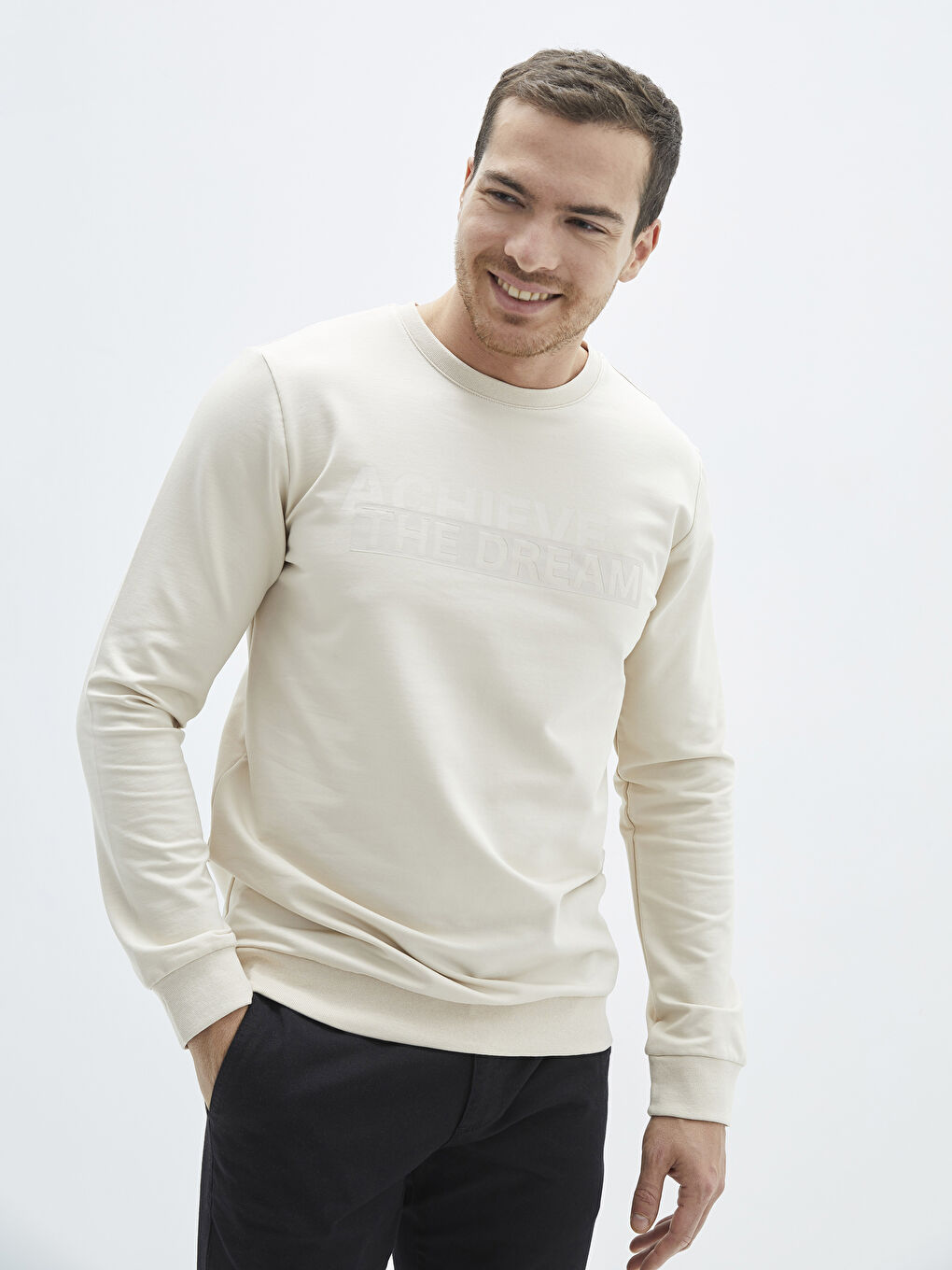 Ерлерге арналған ұзын жең дөңгелек жағалы принтті свитшот-1