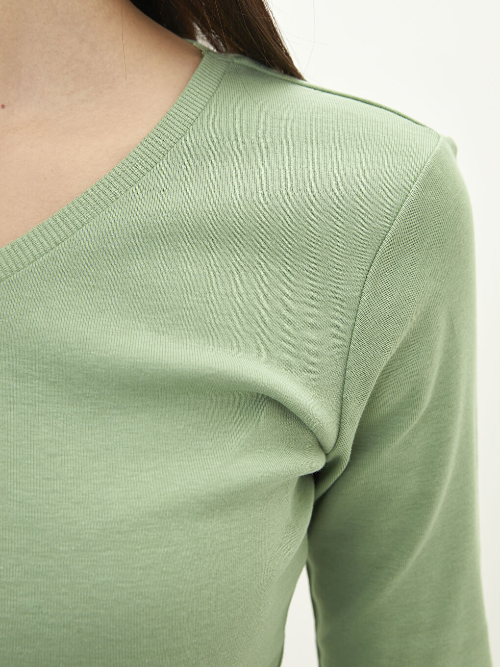 Žena ZELENA Tijelo-3