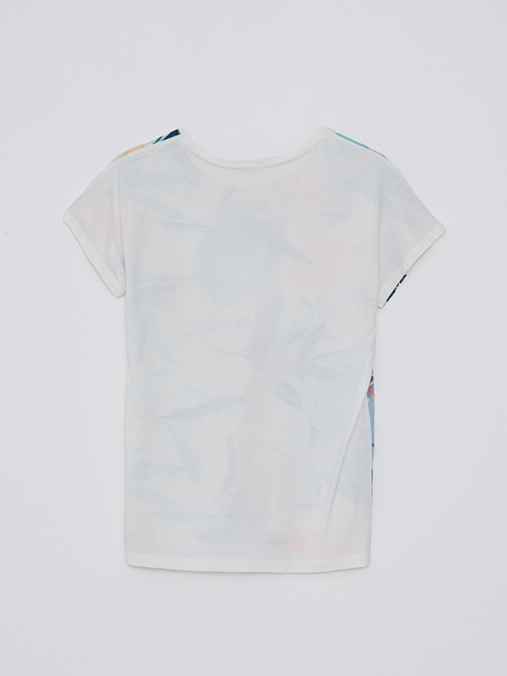 Karışık Bisiklet Yaka Desenli Kısa Kollu Kadın Tişört-6