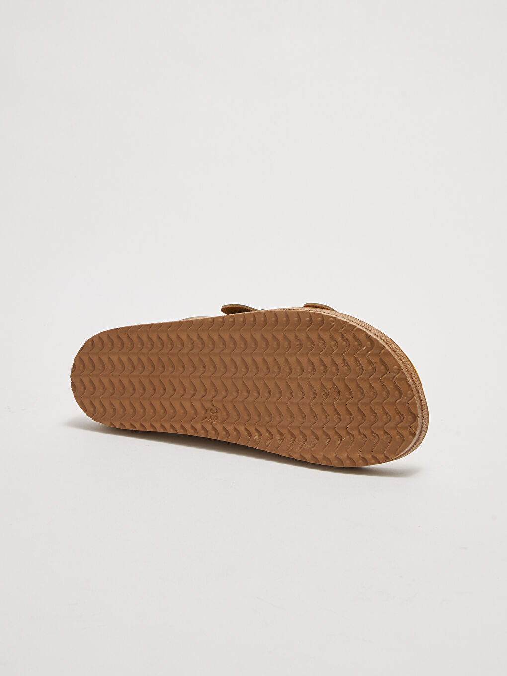 Kahverengi Çift Bantlı Toka Detaylı Kadın Terlik-3