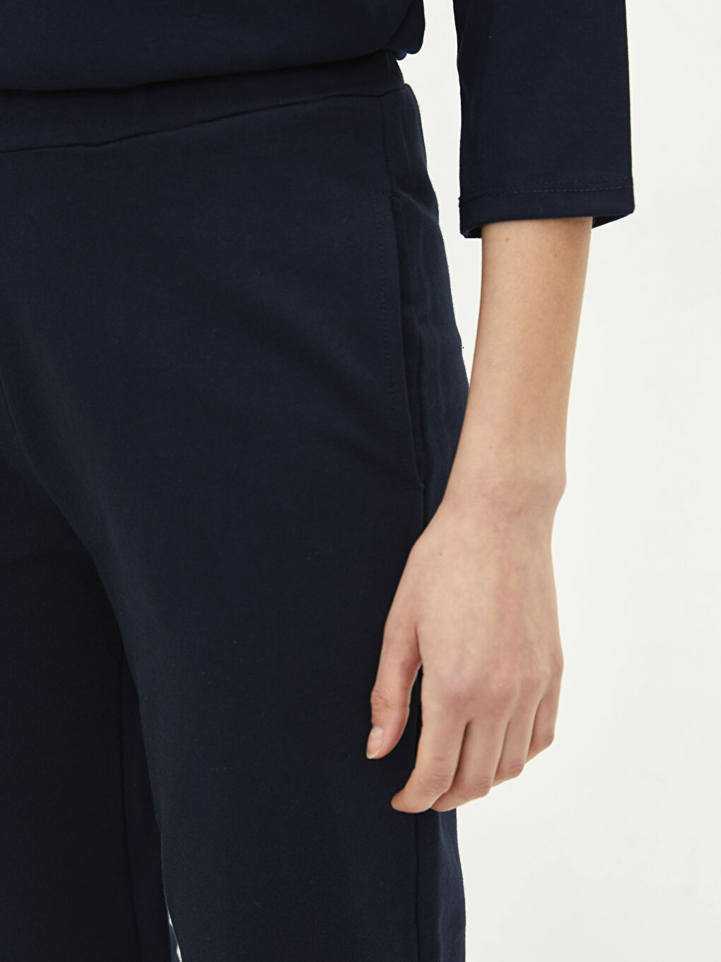 Lacivert Beli Lastikli Düz Pamuklu Kadın Eşofman Altı-3