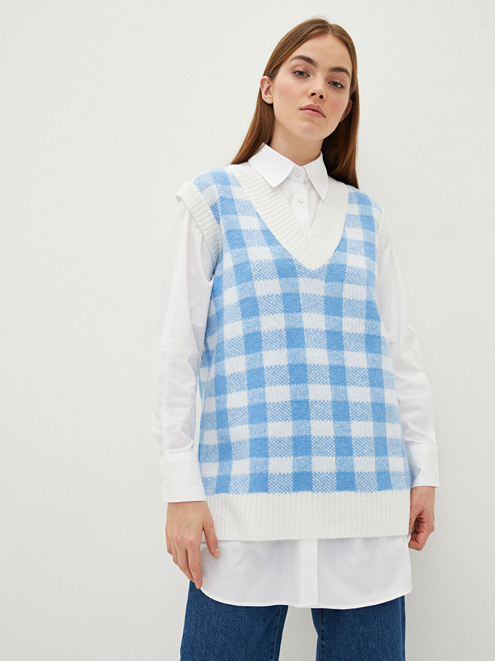 Mavi V Yaka Ekose Kadın Triko Süveter-1