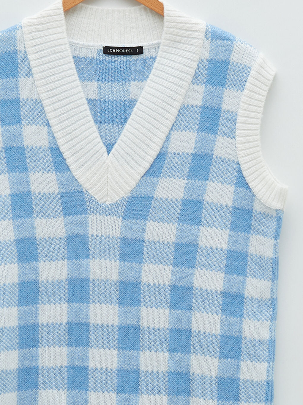 Mavi V Yaka Ekose Kadın Triko Süveter-7