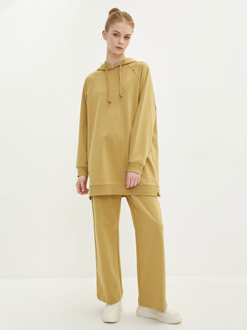 Women's Elasticated Waist Plain Sweatpants-1