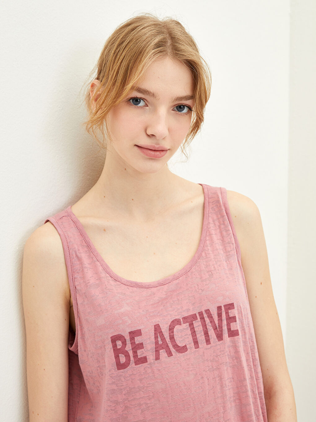 Women's U Neck Letter Printed Sleeveless Pajama Top -S29996Z8-GEA