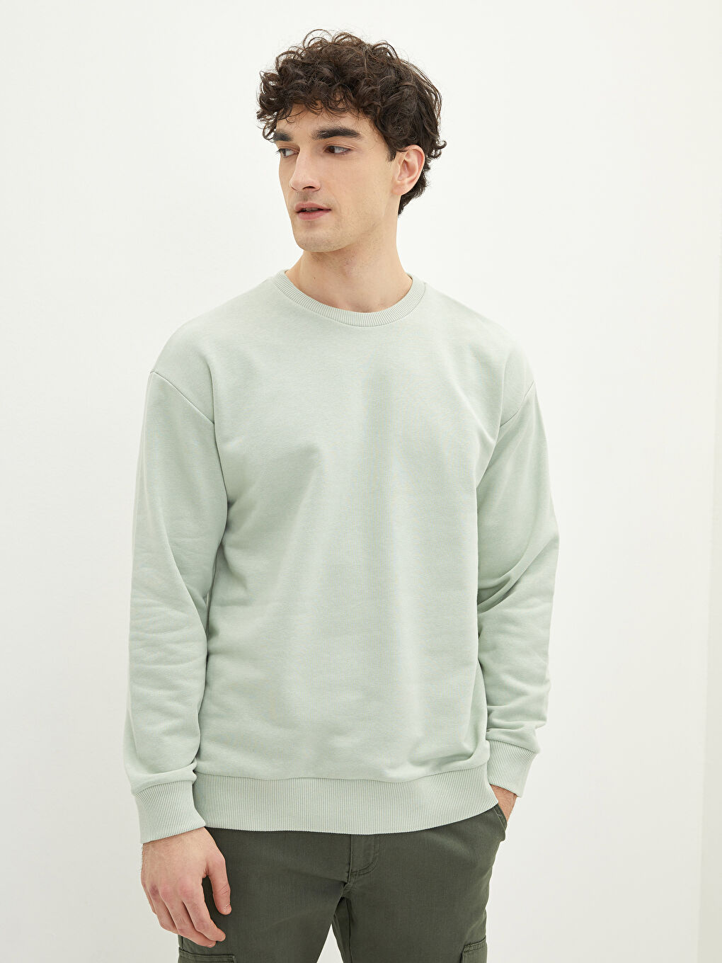 سويتشيرت كم طويل كول مدور رجال-1