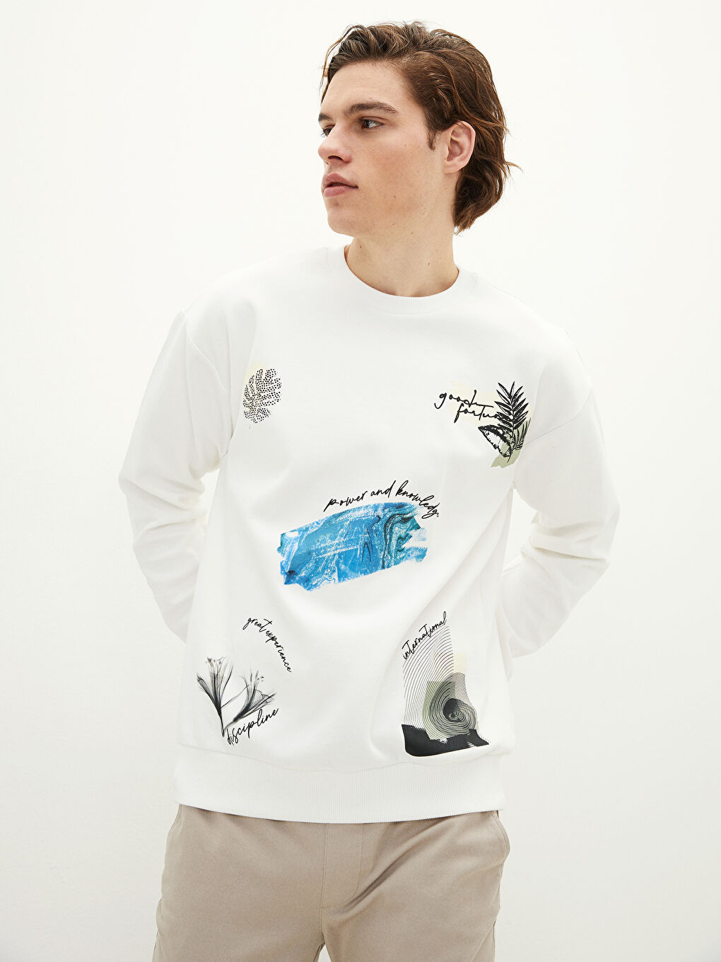 Ekru Bisiklet Yaka Uzun Kollu Baskılı Erkek Sweatshirt