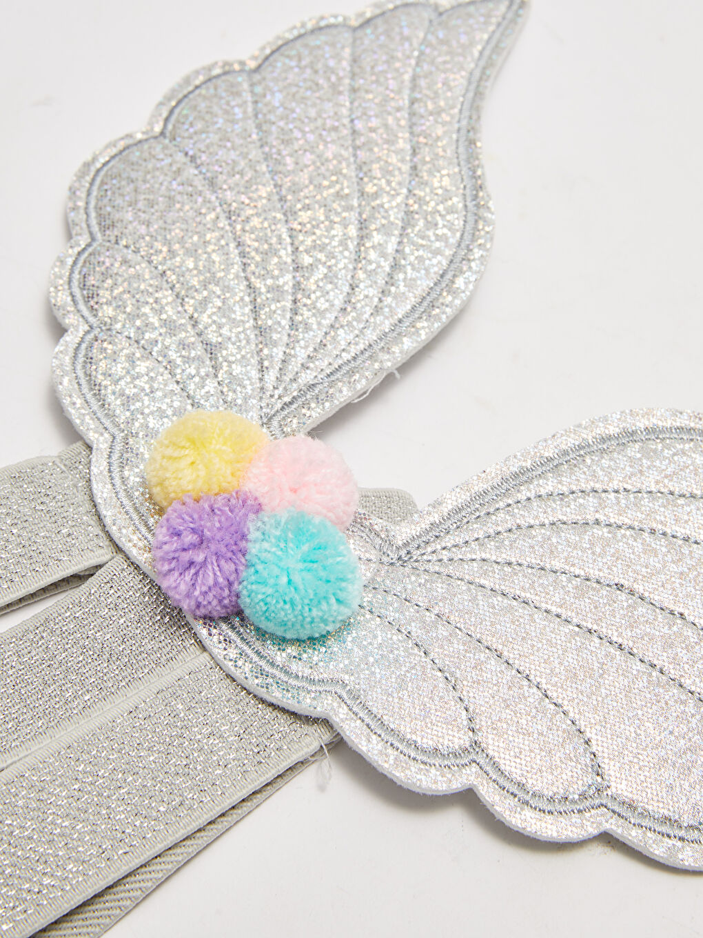 Gri Kız Çocuk Işıltılı Kanat Figürlü Pantolon Askısı-2