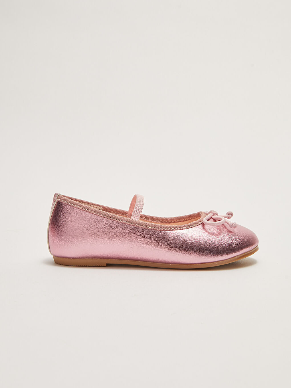 Pembe Parlak Deri Görünümlü Fiyonk Detaylı Lastikli Kız Bebek Babet-1