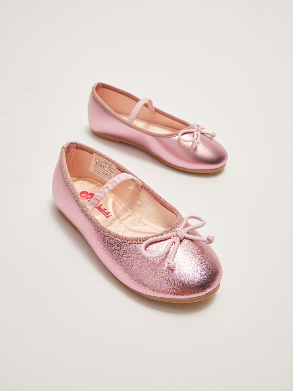 Pembe Parlak Deri Görünümlü Fiyonk Detaylı Lastikli Kız Bebek Babet-2