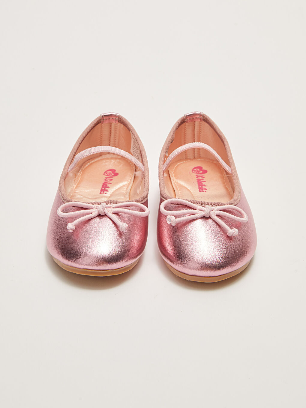 Pembe Parlak Deri Görünümlü Fiyonk Detaylı Lastikli Kız Bebek Babet-5