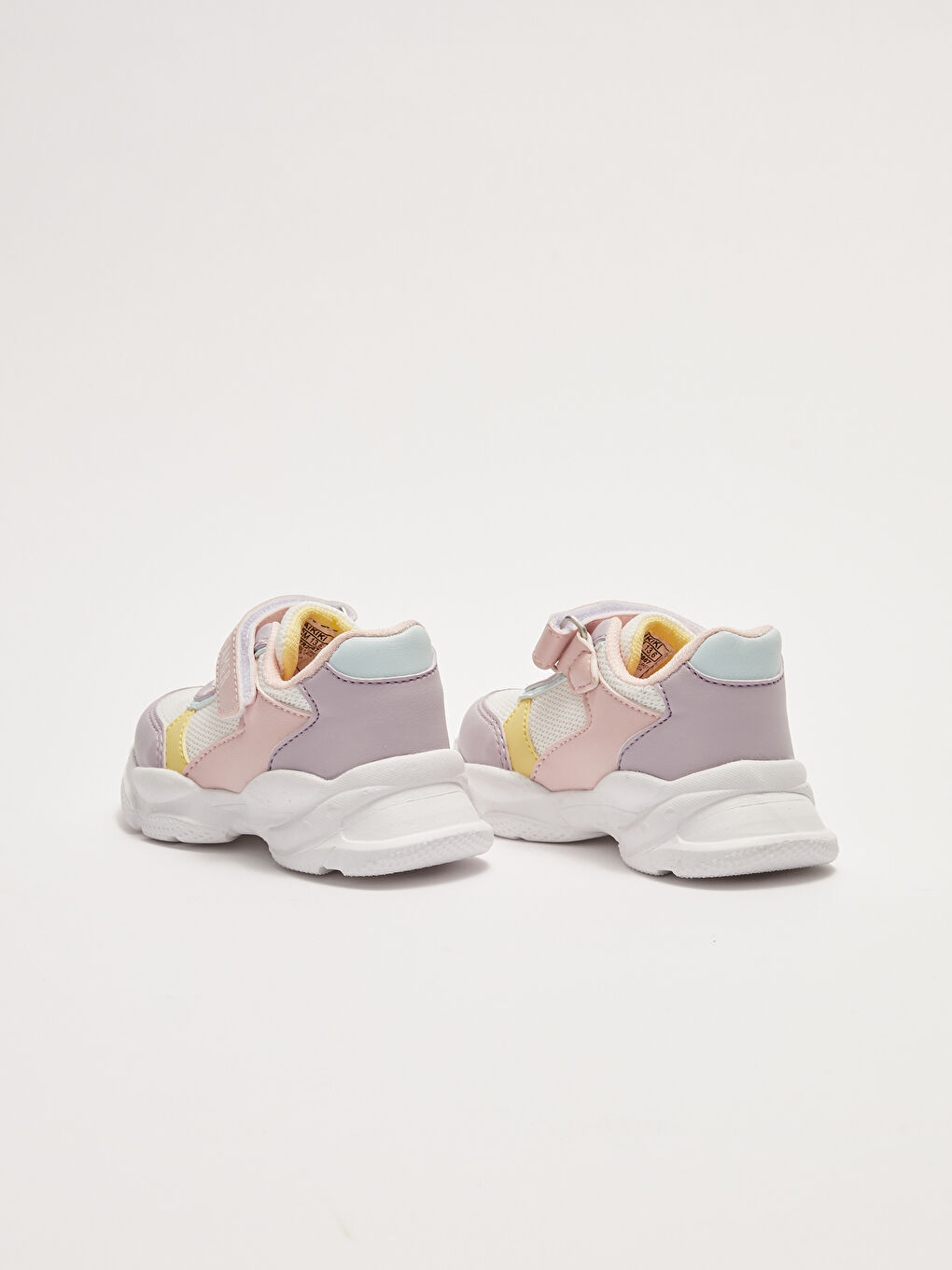 Beyaz Bağcık ve Cırt Cırtlı Kalın Taban Kız Bebek Spor Ayakkabı-4