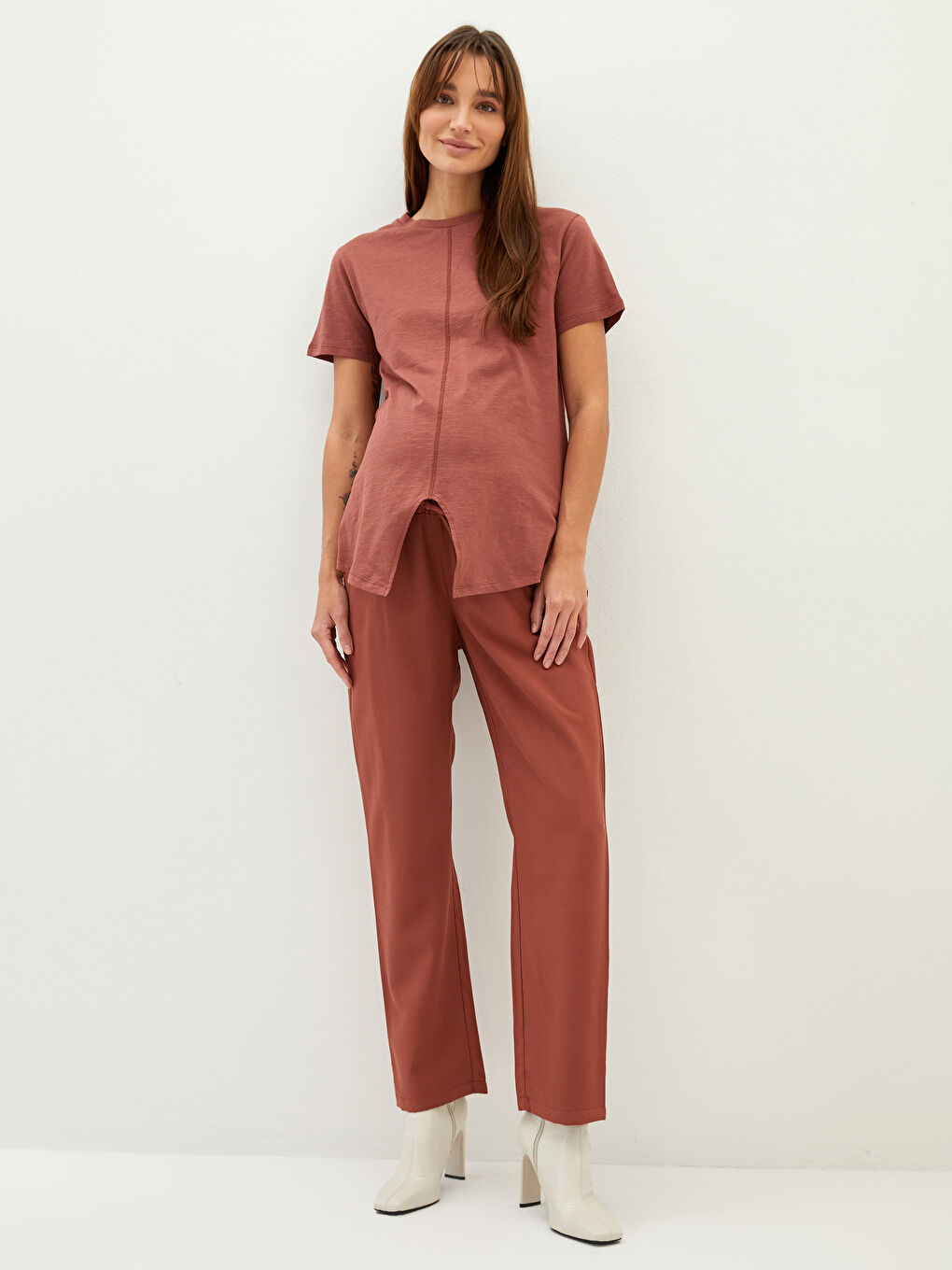 Kahverengi Beli Lastikli Düz Cep Detaylı Gabardin Hamile Pantolon