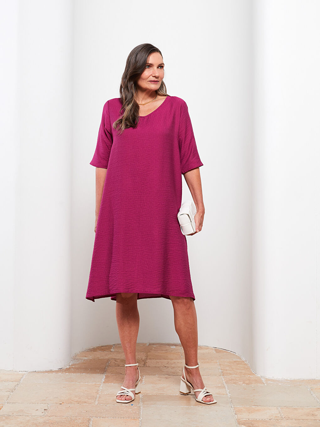 Fuşya V Yaka Düz Kısa Kollu A Kesim Kadın Elbise-1