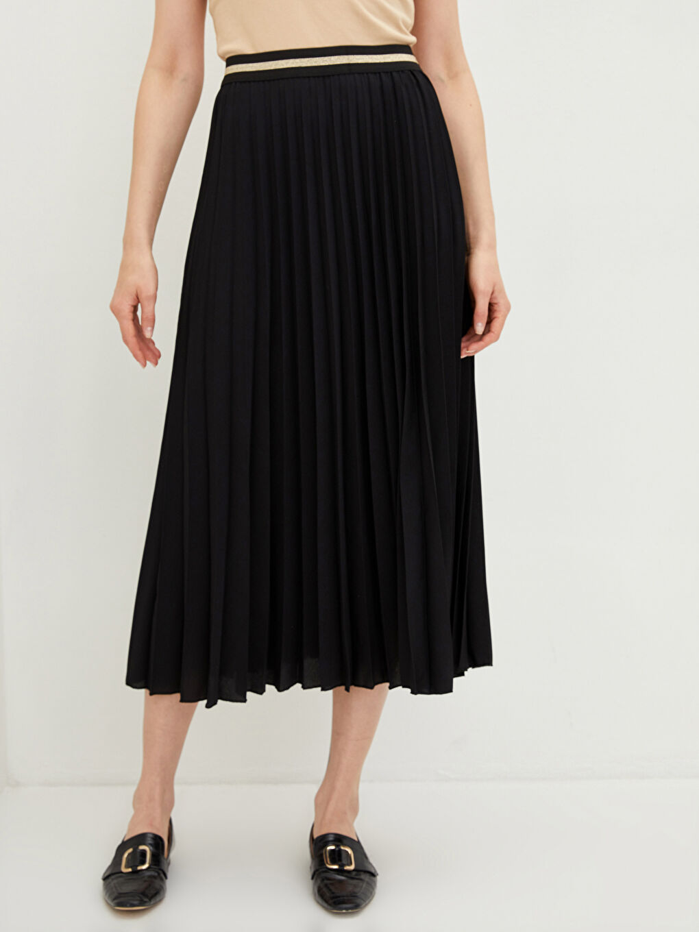 Siyah Beli Lastikli Düz Şifon Kadın Pileli Etek-2