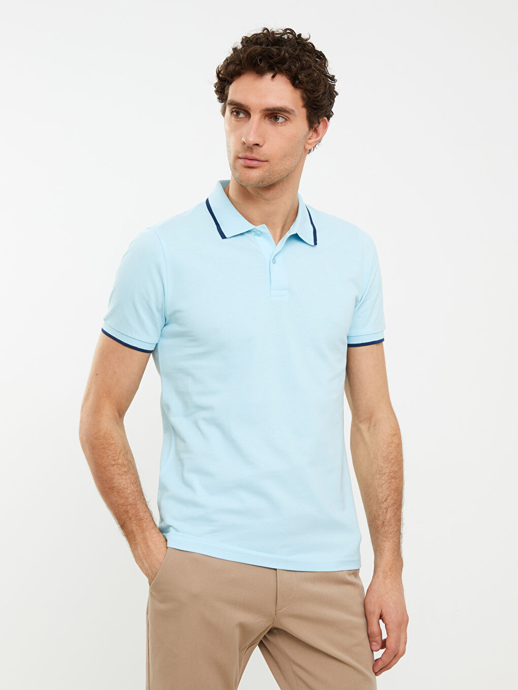 T-shirt en piqué à manches courtes et col polo pour homme-1
