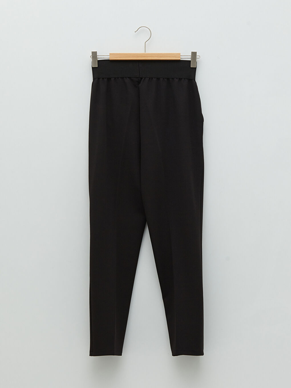 Siyah Beli Lastikli Düz Cep Detaylı Kadın Pantolon-5