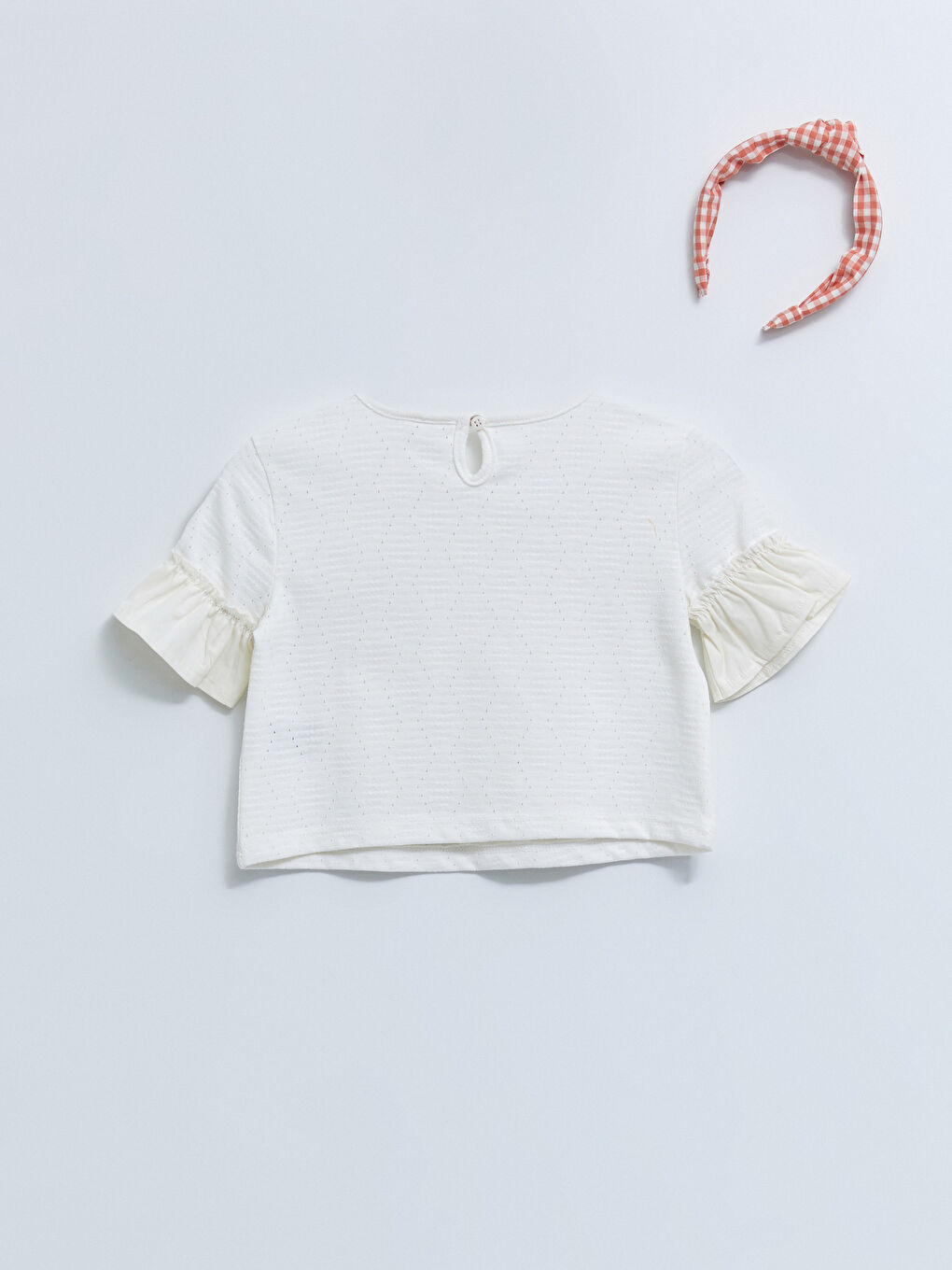 تيشيرت بناتي بكم قصير ونقشة ذاتية وياقة دائرية وتاج-1