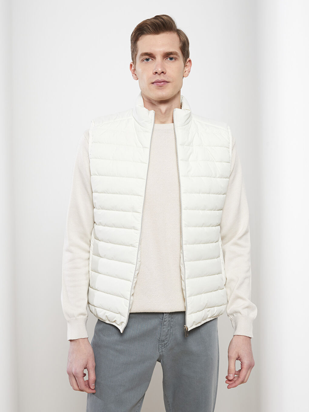 Beyaz Slim Fit Dik Yaka Erkek Şişme Yelek-2