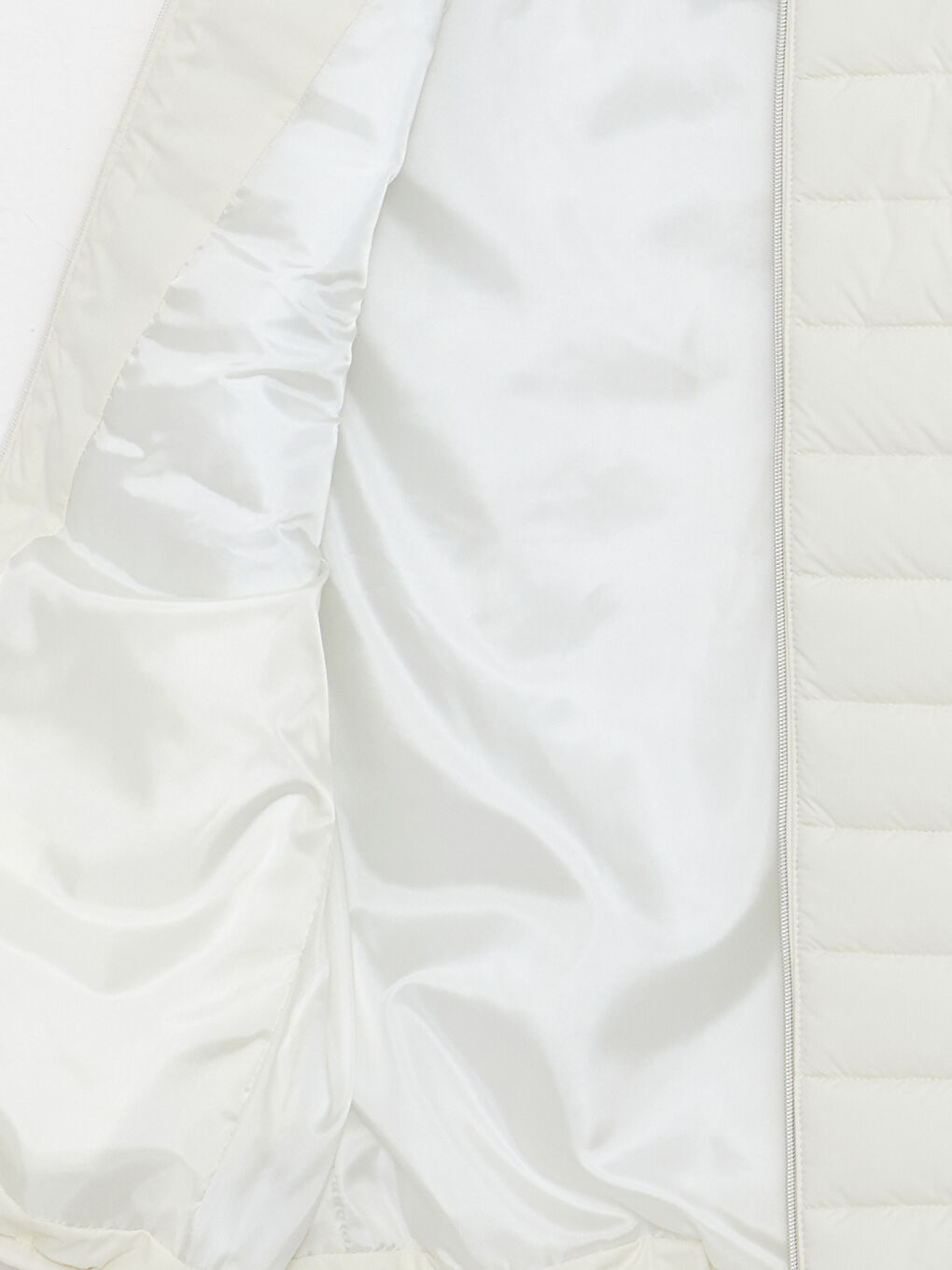 Beyaz Slim Fit Dik Yaka Erkek Şişme Yelek-7