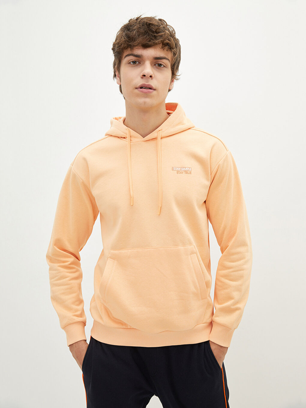 Mercan Uzun Kollu Baskılı Erkek Kalın Hoodie-1